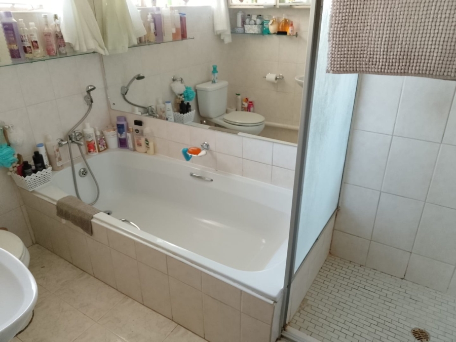 3 Bedroom Property for Sale in Flimieda North West
